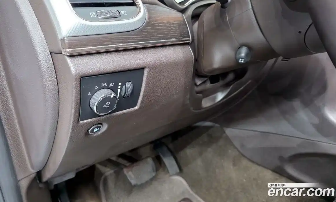 Jeep Cherokee 2019 3.6 гидро в Москве № 2061359, фото 26