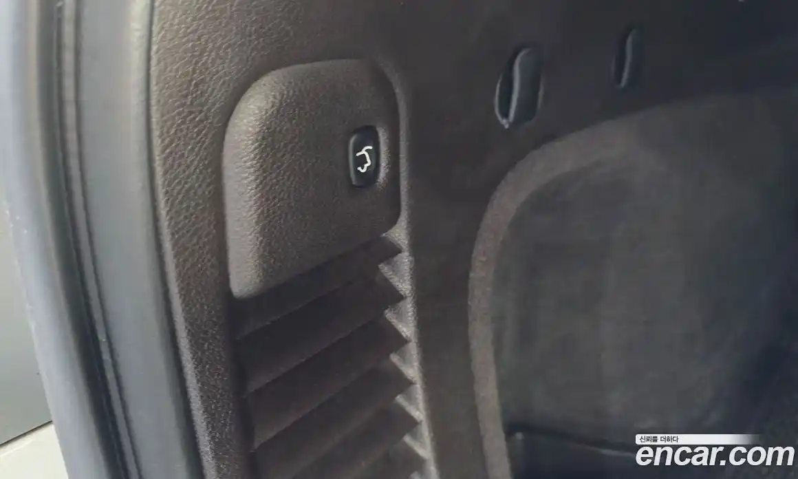 Jeep Cherokee 2019 3.6 гидро в Москве № 2061359, фото 34