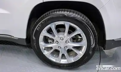 Jeep Cherokee 2019 3.6 гидро в Москве № 2061359, миниатюра 7