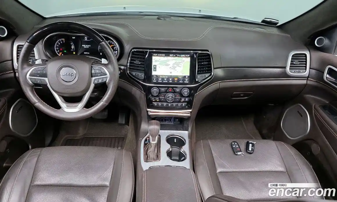 Jeep Cherokee 2019 3.6 гидро в Москве № 2061359, фото 10
