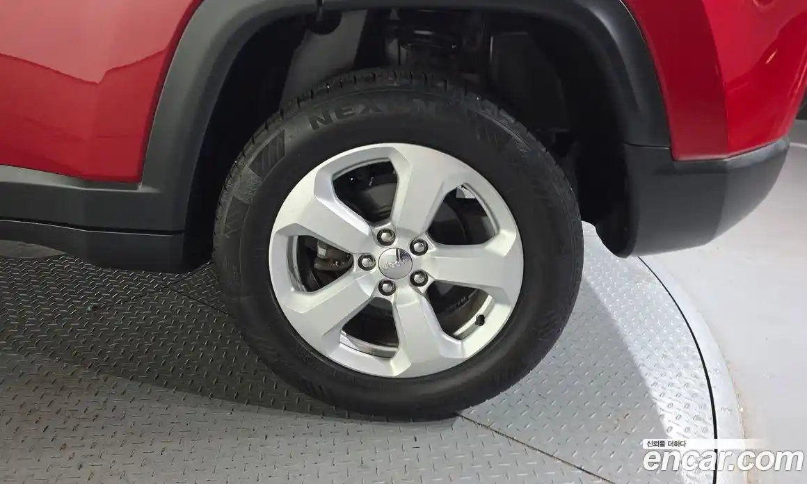 Jeep Compass 2018 2.4 гидро в Москве № 2061625, фото 7
