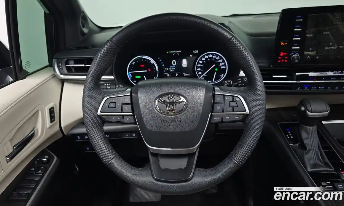 Toyota Sienna 2024 2.5 гидро в Москве № 2061943, фото 19