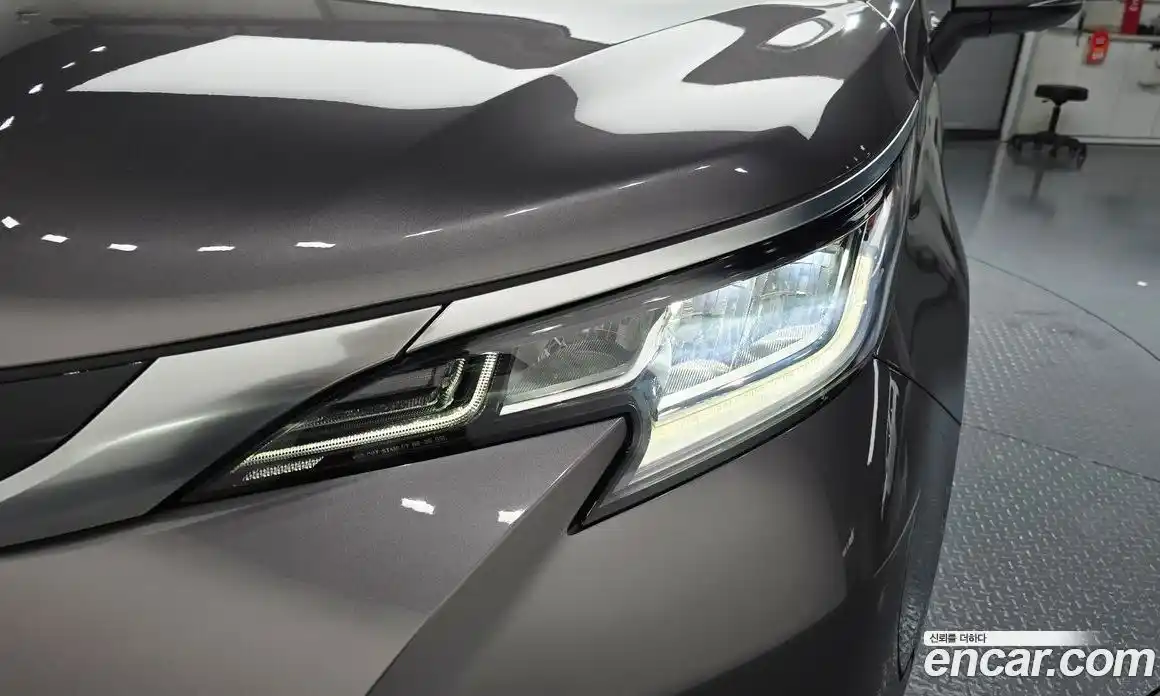 Toyota Sienna 2024 2.5 гидро в Москве № 2061943, фото 8