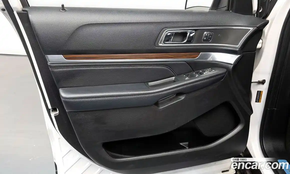 Ford Explorer 2017 2.3 гидро в Москве № 2063479, фото 14