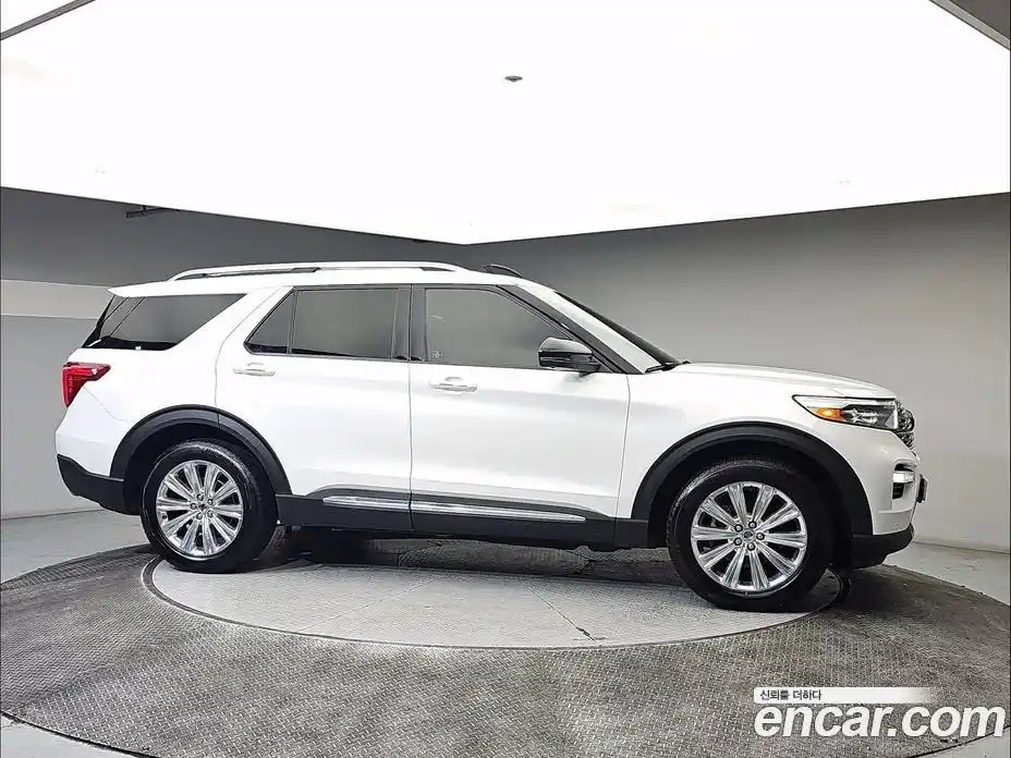 Ford Explorer 2021 2.3 гидро в Москве № 2063817, фото 4