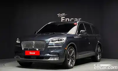 Lincoln Aviator