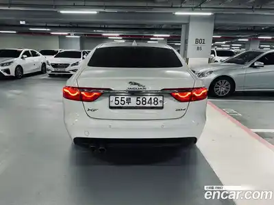 Jaguar XF 2018 2.0 гидро в Москве № 2064821, миниатюра 4