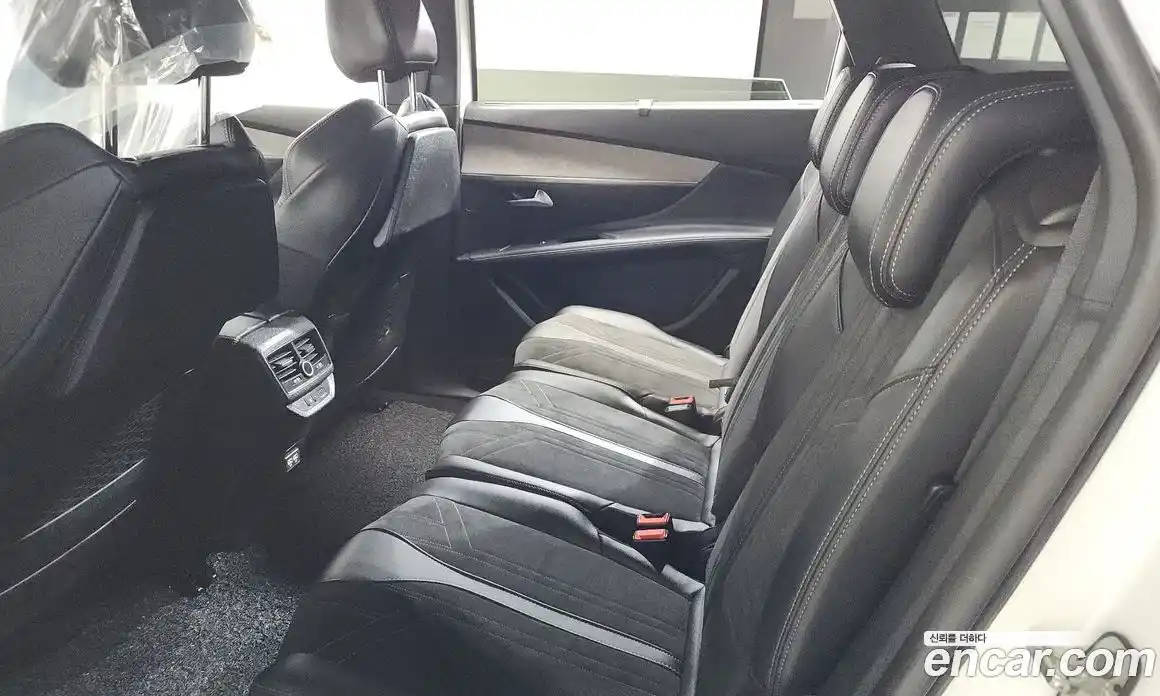 Peugeot 5008 2022 1.5 гидро в Москве, фото 25