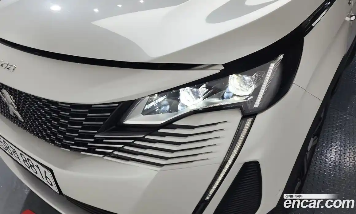 Peugeot 5008 2022 1.5 гидро в Москве, фото 8
