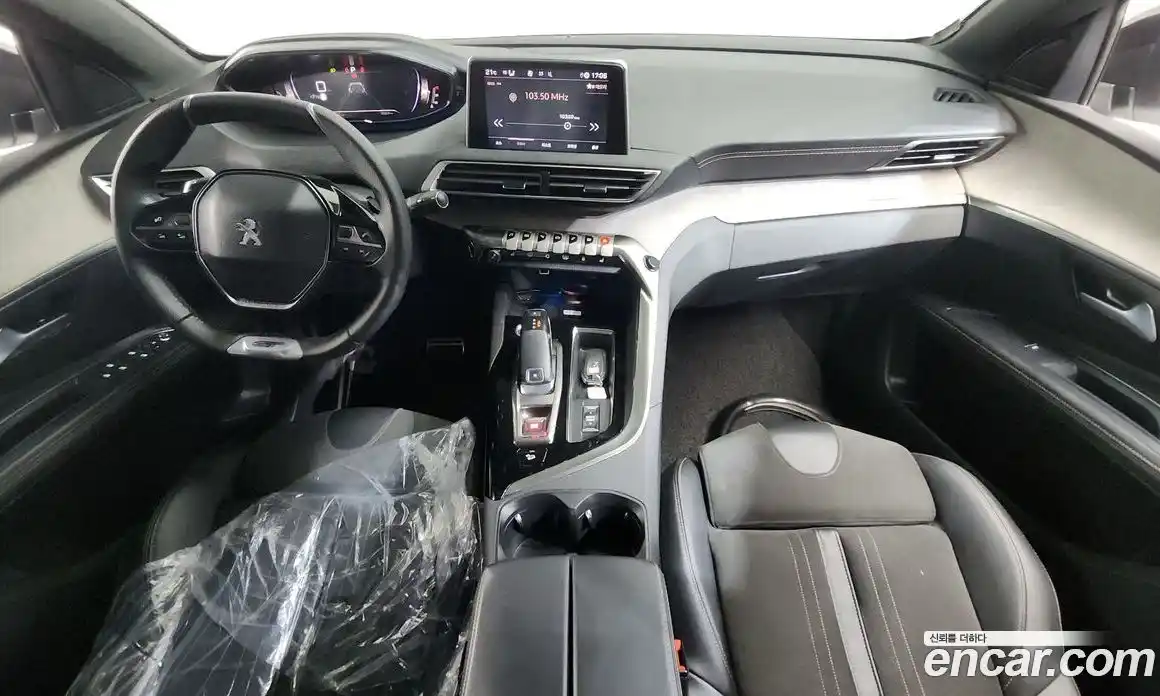 Peugeot 5008 2022 1.5 гидро в Москве, фото 10