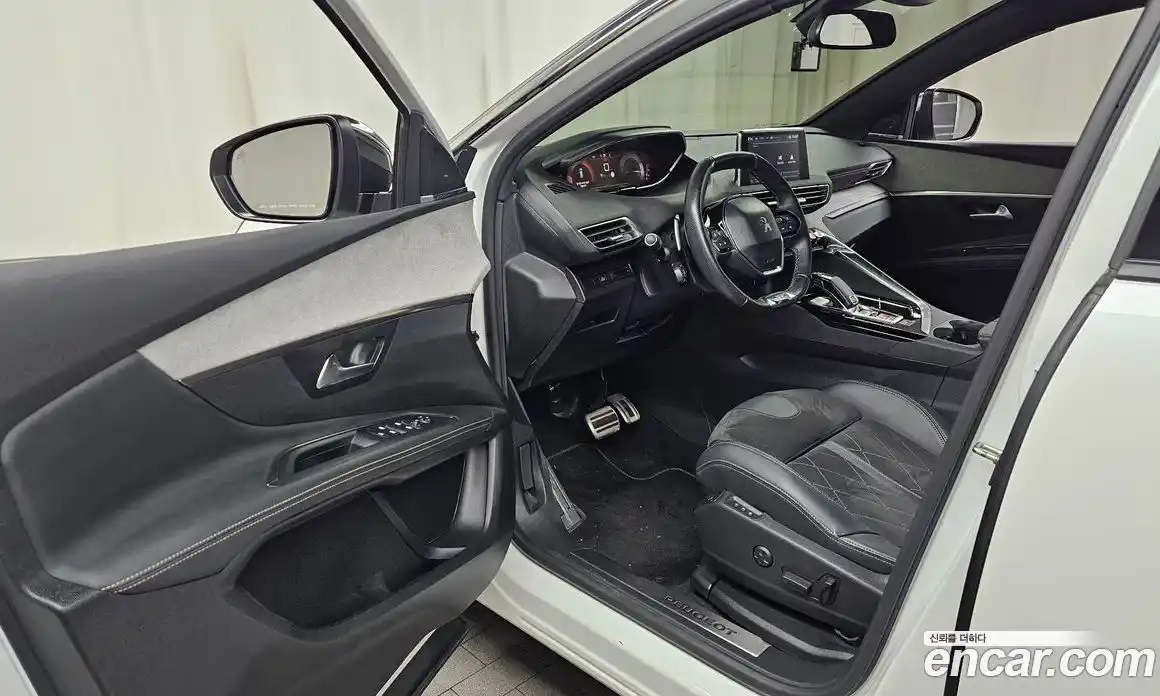 Peugeot 3008 2019 2.0 гидро в Москве, фото 13