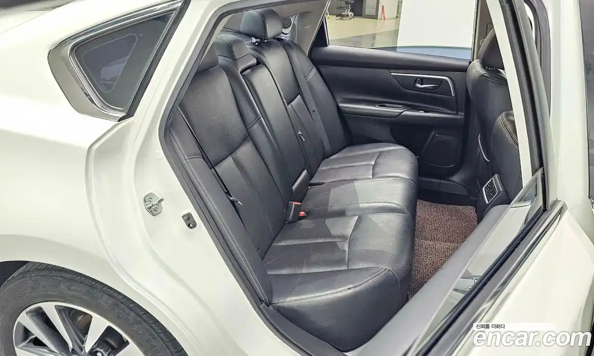Nissan Altima 2017 2.5 гидро в Москве № 2065612, фото 11