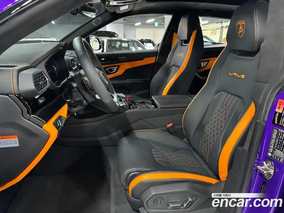 Lamborghini Urus 2024 4.0 гидро, фото 7