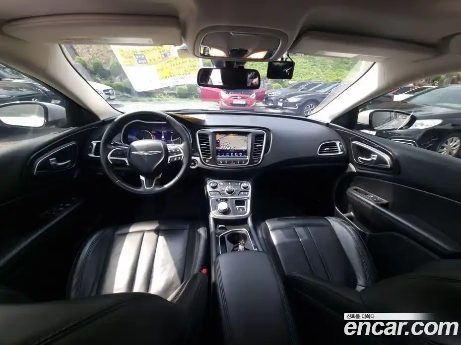 Chrysler 200 2015 2.4 гидро в Москве № 2065951, фото 7