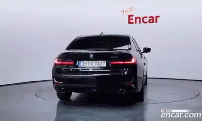 BMW 3-Series 2022 2.0 гидро в Москве № 210892, миниатюра 4