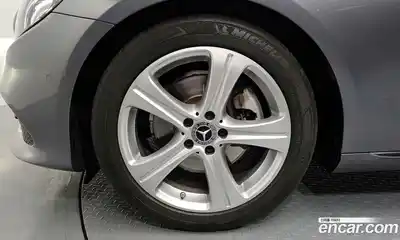 Mercedes-Benz E-Class 2018 2.0 гидро в Москве № 212077, миниатюра 5