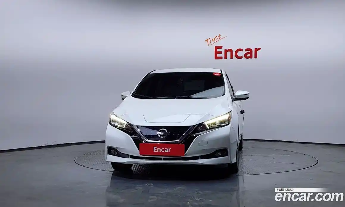 Nissan Leaf 2019 0.1 гидро в Москве № 238243, фото 3