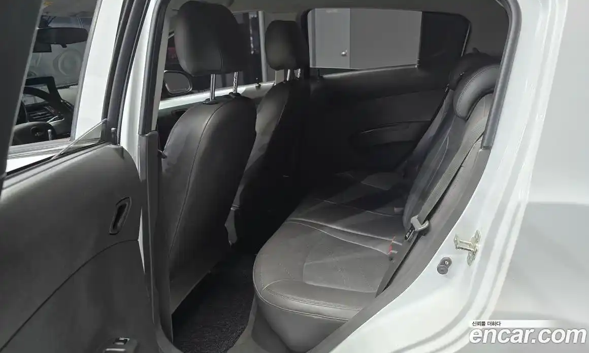 Chevrolet Spark 2014 1.0 гидро в Москве № 59644, фото 13