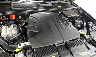 Audi Q7 2021 3.0 гидро в Москве № 625645, миниатюра 6