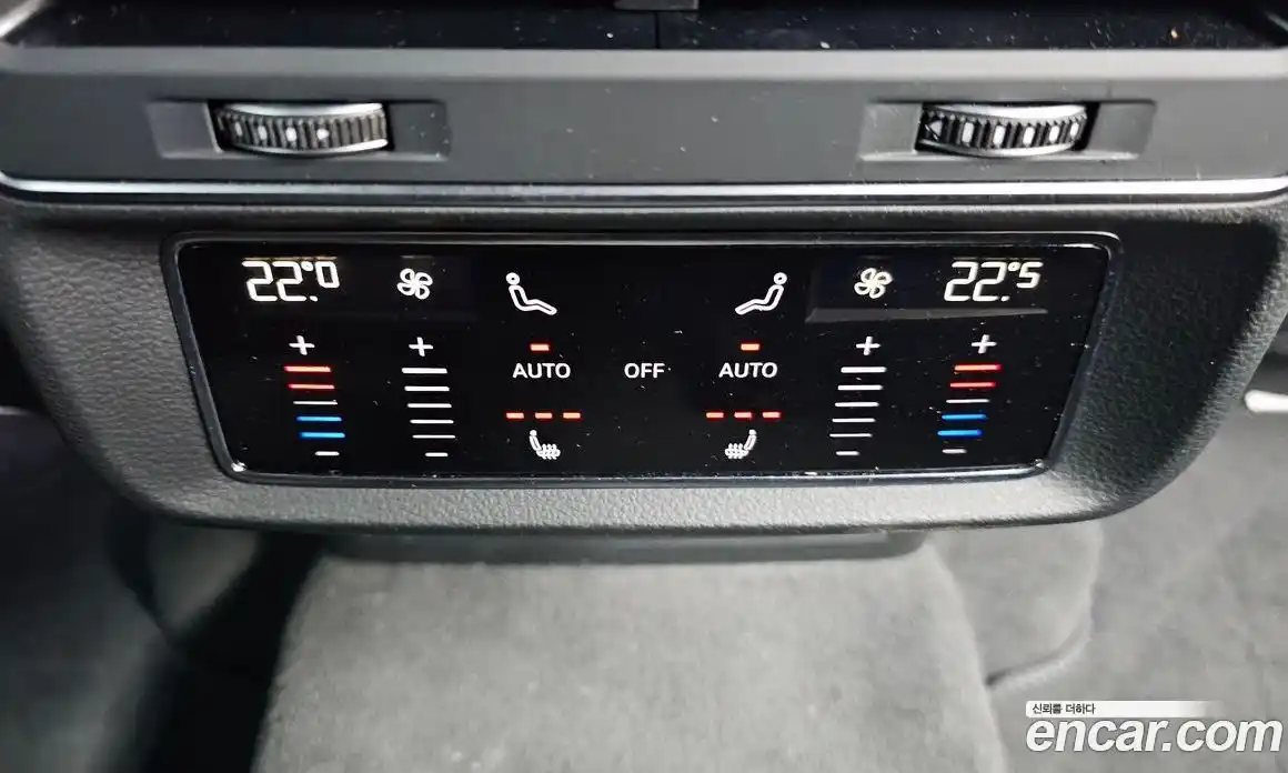 Audi Q8 2023 3.0 гидро в Москве № 1006877, фото 18