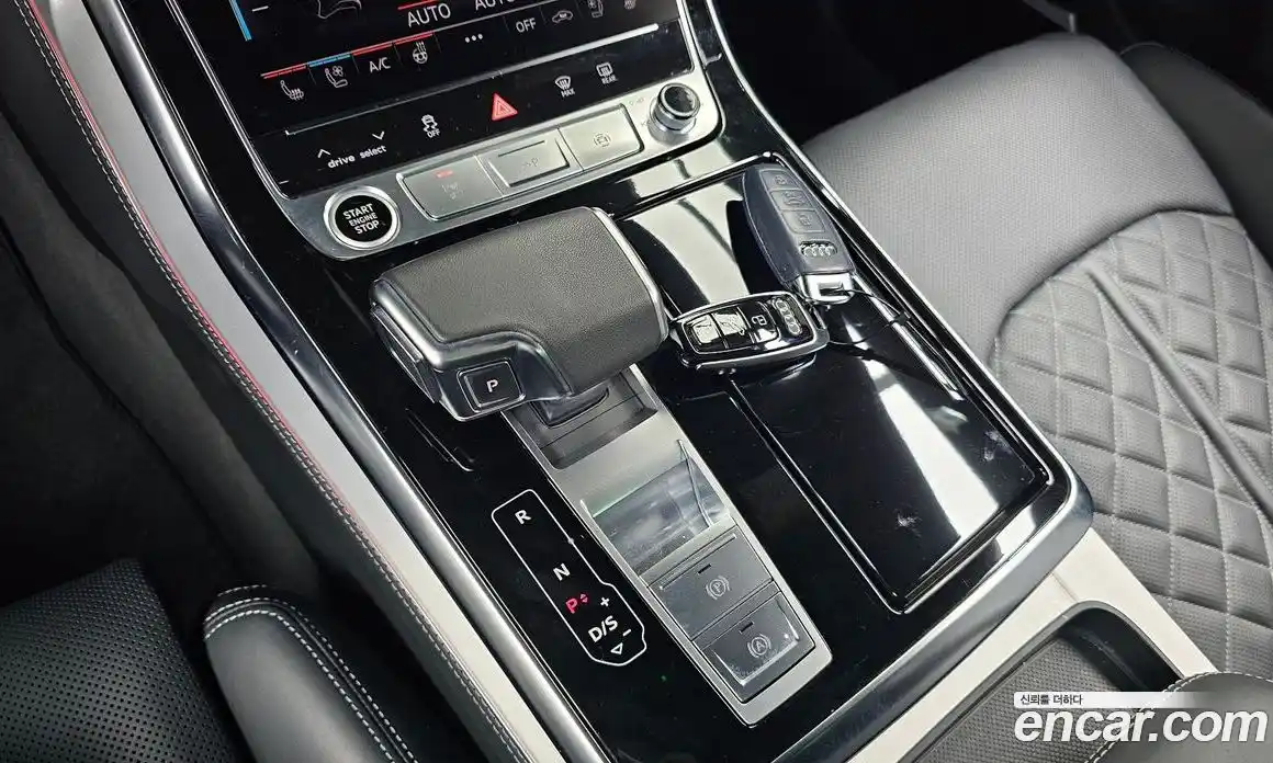Audi Q8 2023 3.0 гидро в Москве № 1006877, фото 9