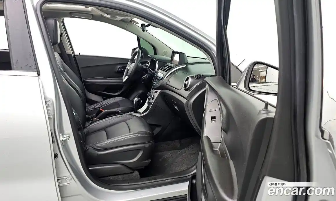 Chevrolet Trax 2015 1.4 гидро в Москве № 105399, фото 11