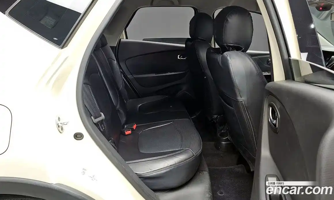 Renault QM3 2015 1.5 гидро в Москве № 106819, фото 12