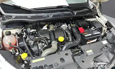 Renault QM3 2015 1.5 гидро в Москве № 106819, миниатюра 6