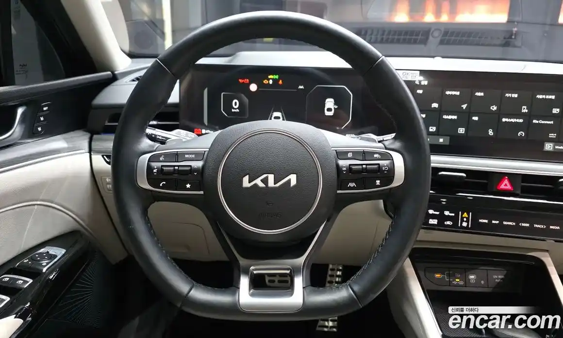 Kia K5 2025 1.6 гидро в Москве № 127841, фото 13