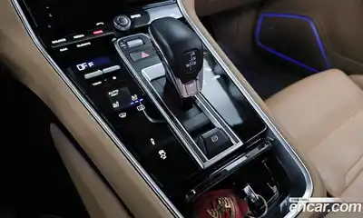 Porsche Panamera 2018 3.0 гидро в Москве № 1349075, миниатюра 12