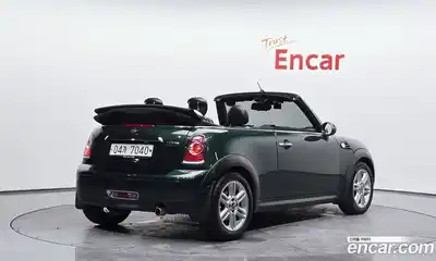Mini Cooper Convertible 2015 1.6 гидро в Москве № 136927, миниатюра 2