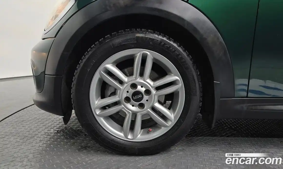 Mini Cooper Convertible 2015 1.6 гидро в Москве № 136927, фото 5