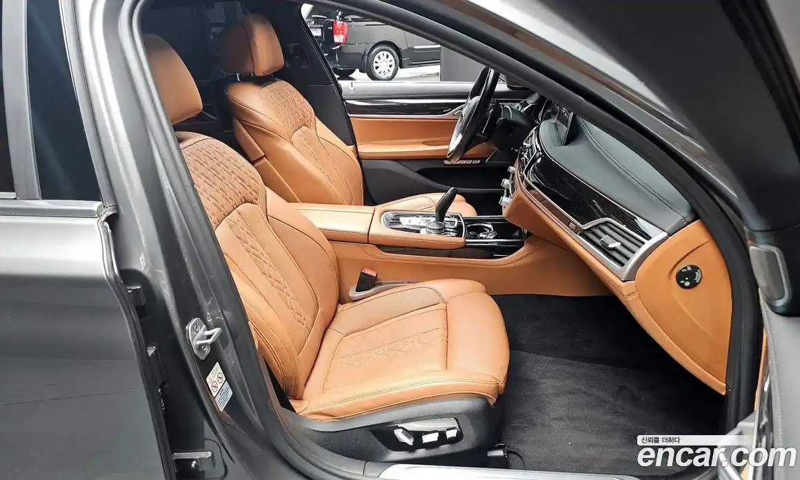 BMW 7-Series 2018 3.0 гидро в Москве № 158142, фото 10