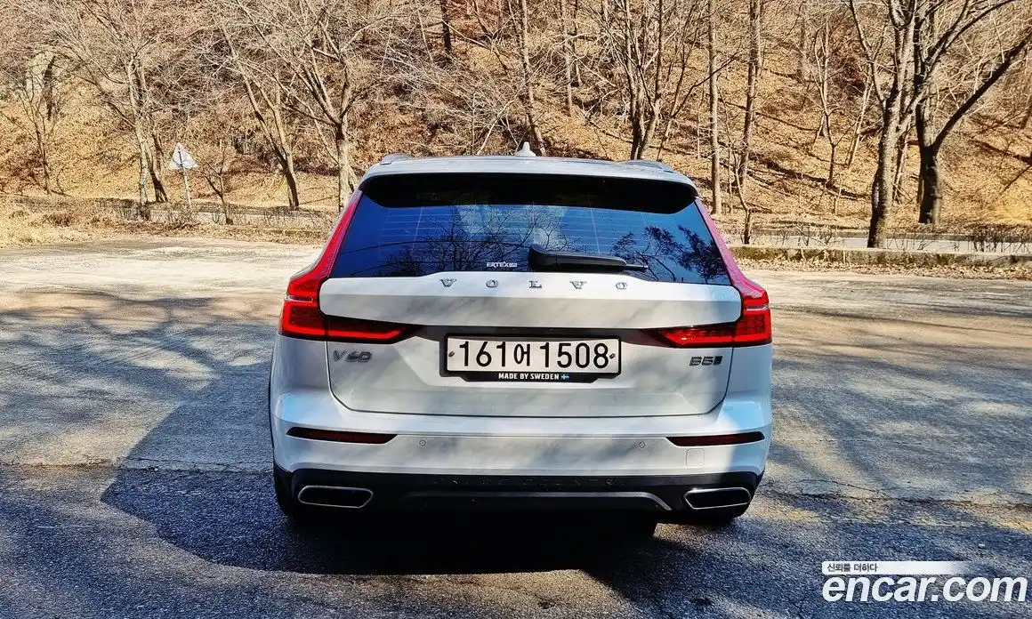 Volvo V60 2021 2.0 гидро в Москве № 164802, фото 4