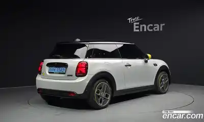 Mini Cooper 2022 гидро в Москве № 166940, миниатюра 2