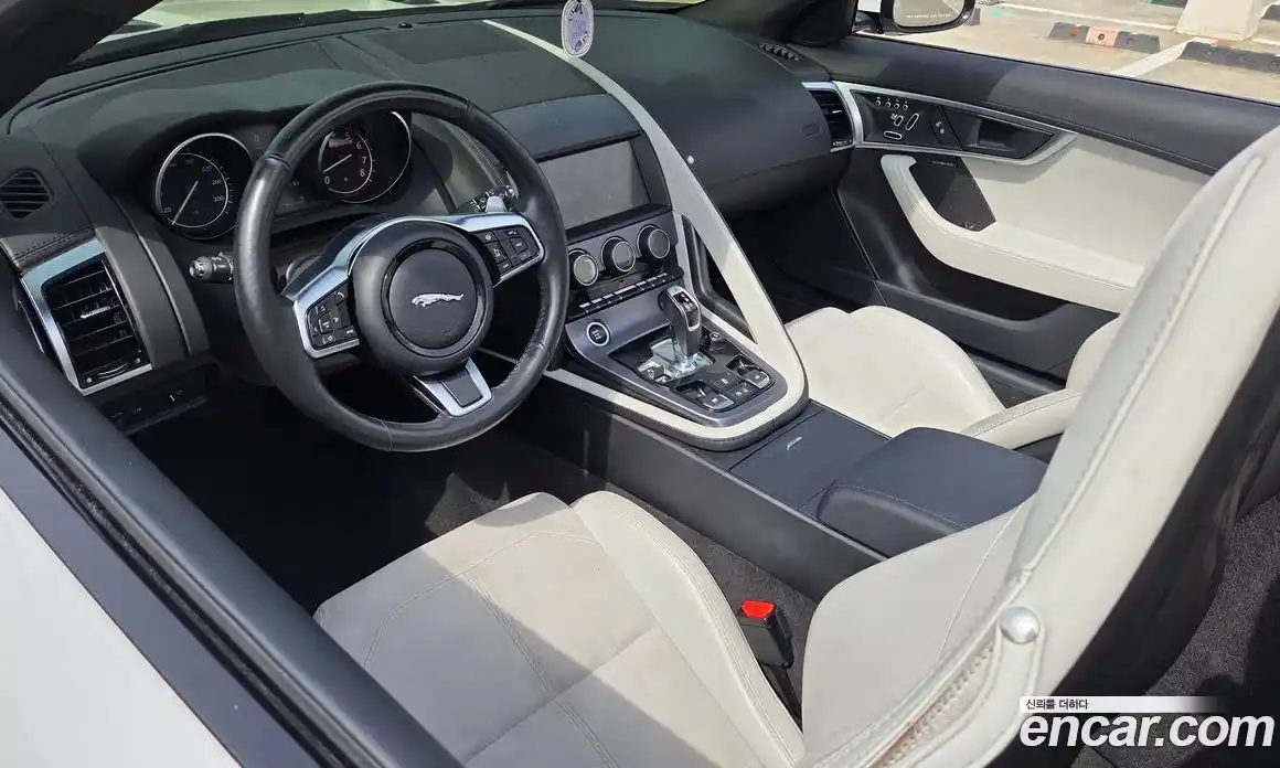 Jaguar F-Type 2018 2.0 гидро в Москве № 1921324, фото 9