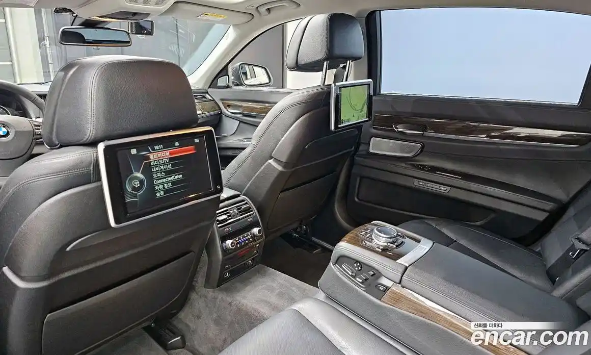 BMW 7-Series 2014 4.4 гидро в Москве № 192227, фото 17