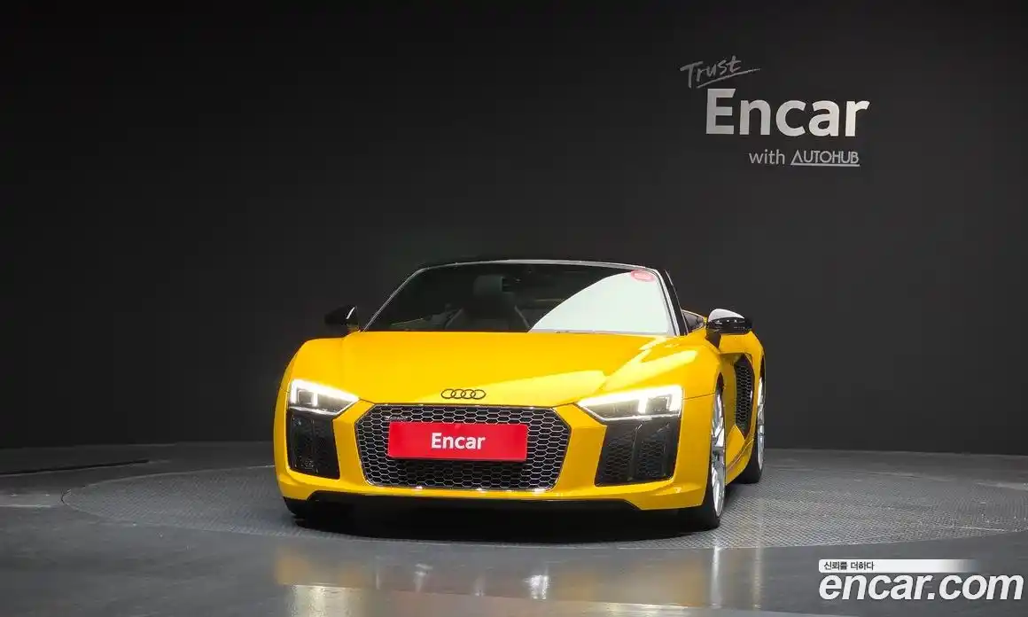 Audi R8 2018 5.2 гидро в Москве № 196177, фото 3