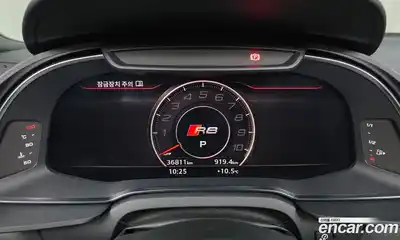 Audi R8 2018 5.2 гидро в Москве № 196177, миниатюра 8