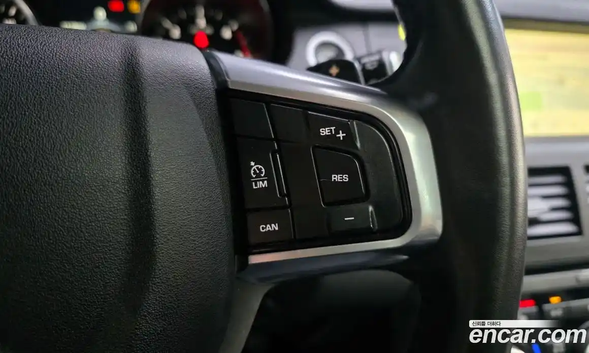 Land Rover Discovery Sport 2017 2.0 гидро в Москве № 198231, фото 19