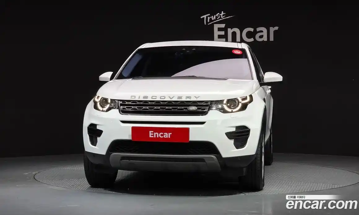 Land Rover Discovery Sport 2017 2.0 гидро в Москве № 198231, фото 3