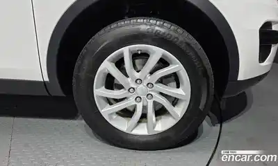 Land Rover Discovery Sport 2017 2.0 гидро в Москве № 198231, миниатюра 5