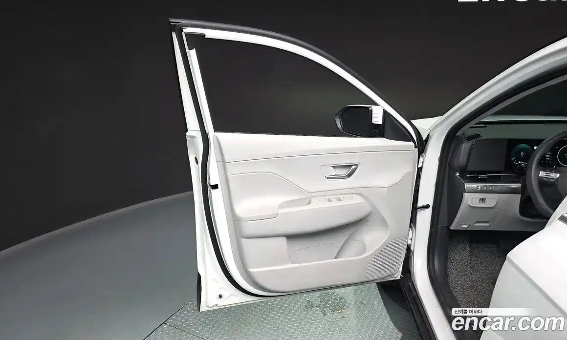 Hyundai Kona 2025 1.6 гидро в Москве № 2049698, фото 30