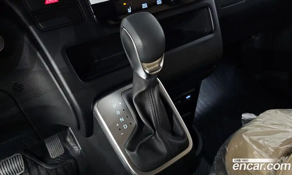 Hyundai Staria 2025 2.2 гидро в Москве № 2049748, фото 11