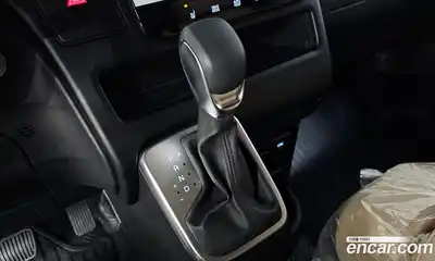 Hyundai Staria 2025 2.2 гидро в Москве № 2049748, миниатюра 11