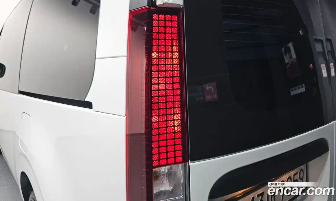 Hyundai Staria 2025 2.2 гидро в Москве № 2049748, фото 8