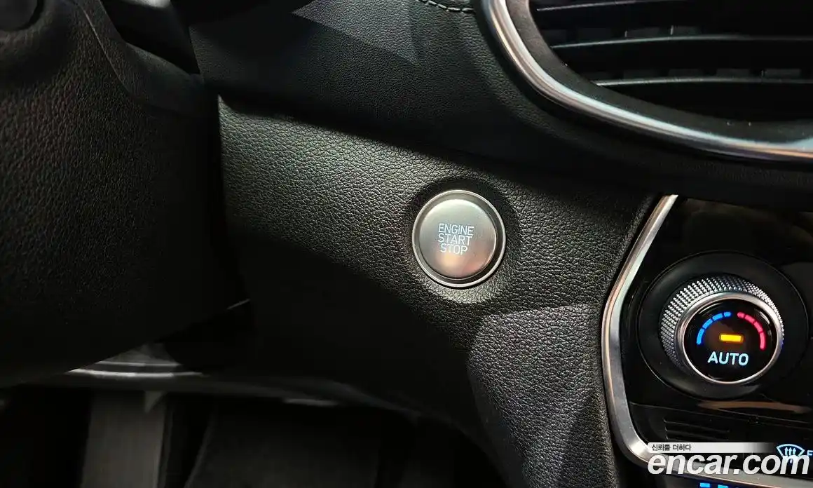 Hyundai Santa Fe 2019 2.0 гидро в Москве № 2049754, фото 29