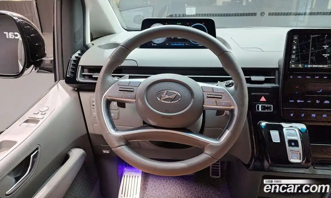 Hyundai Staria 2023 2.2 гидро в Москве № 2049834, фото 14