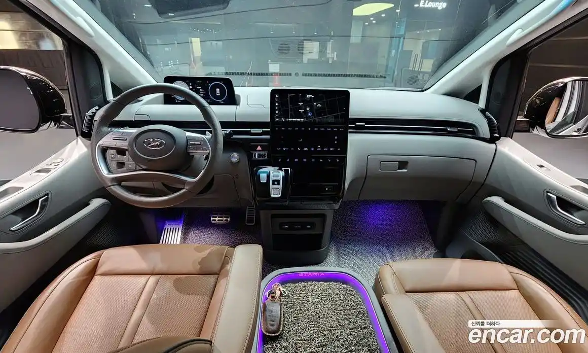 Hyundai Staria 2023 2.2 гидро в Москве № 2049834, фото 7