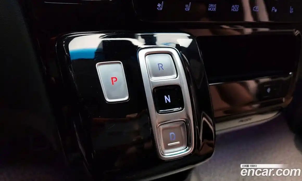 Hyundai Staria 2023 2.2 гидро в Москве № 2049834, фото 9